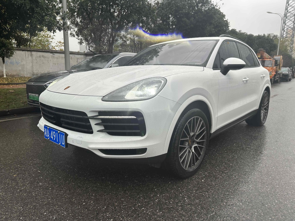 保時(shí)捷 Cayenne  2023款 Cayenne 3.0T 鉑金版圖片