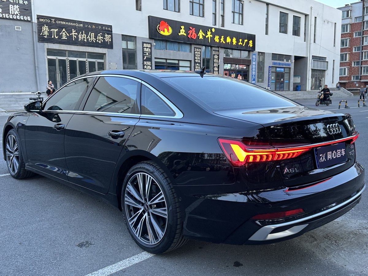 奧迪 奧迪A6L  2024款 45 TFSI quattro 尊享動(dòng)感型圖片