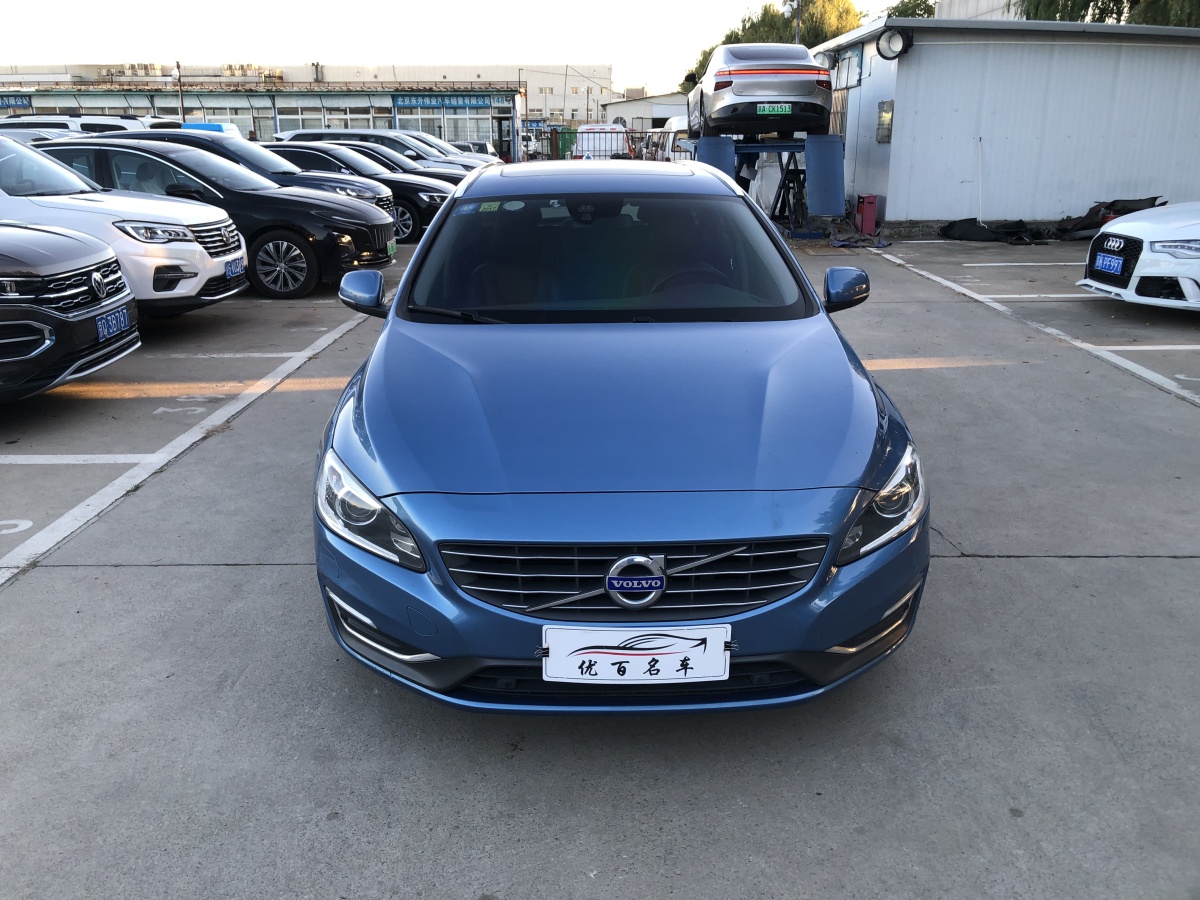 2015年2月沃爾沃 V60  2015款 T5 智逸版