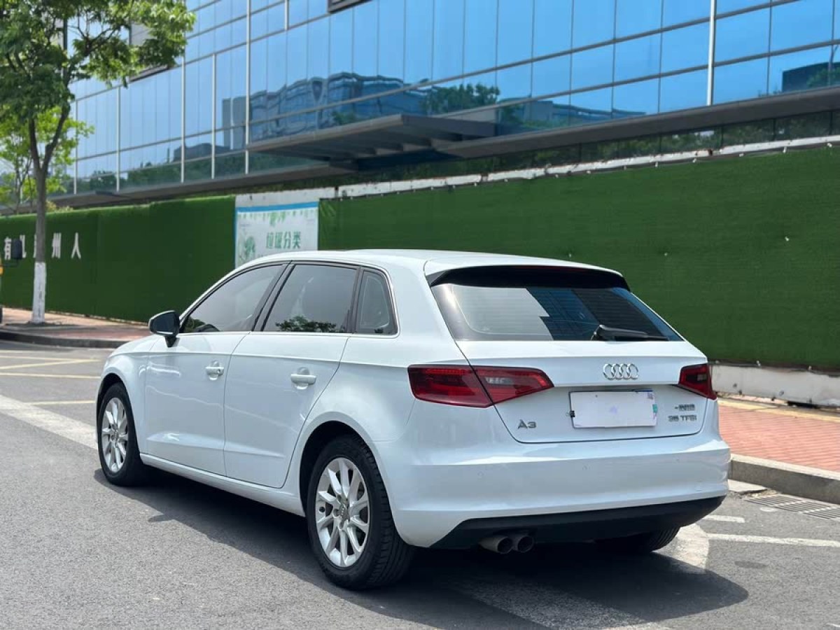 奧迪 奧迪A3  2016款 Sportback 35 TFSI 特別版圖片