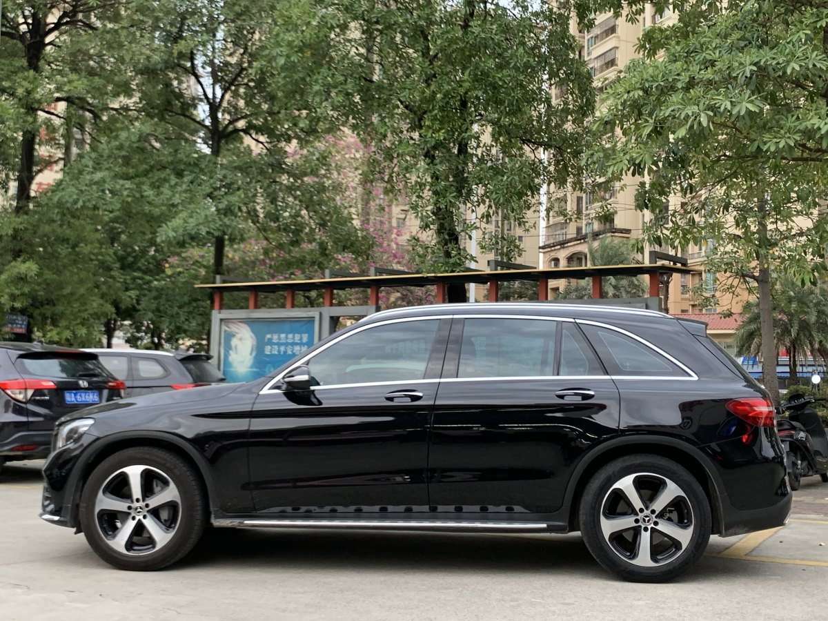 奔馳 奔馳GLC  2019款 改款 GLC 260 L 4MATIC 豪華型圖片