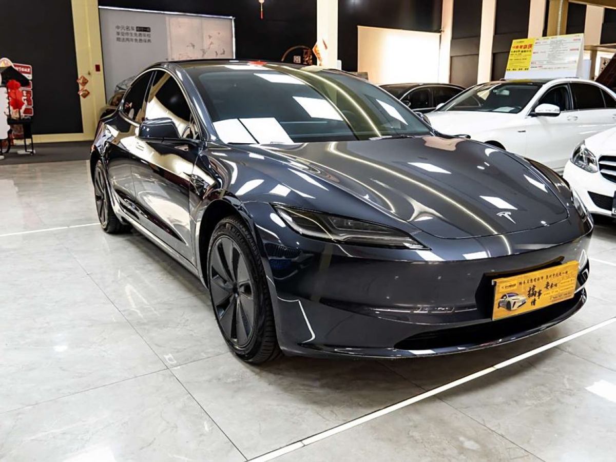 特斯拉 Model 3  2023款 后輪驅(qū)動版圖片