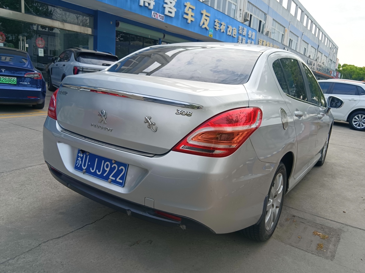 標致 308  2013款 1.6L 自動優(yōu)尚型圖片
