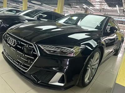 2023年5月 奧迪 奧迪A7L 45TFSI quattro S-line 見遠(yuǎn)型 曜黑套裝圖片