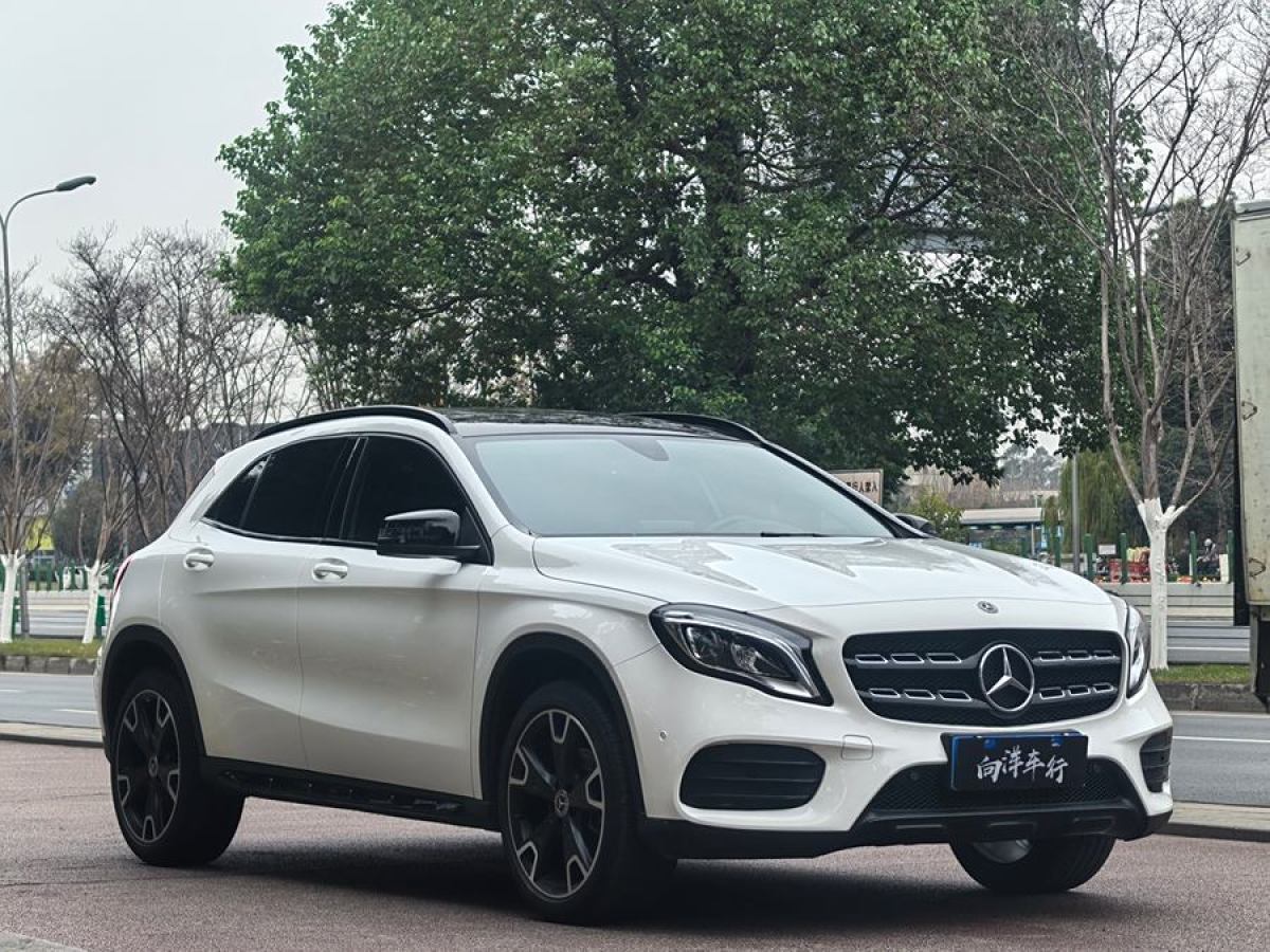 奔馳 奔馳GLA  2018款 GLA 220 4MATIC 運動型圖片