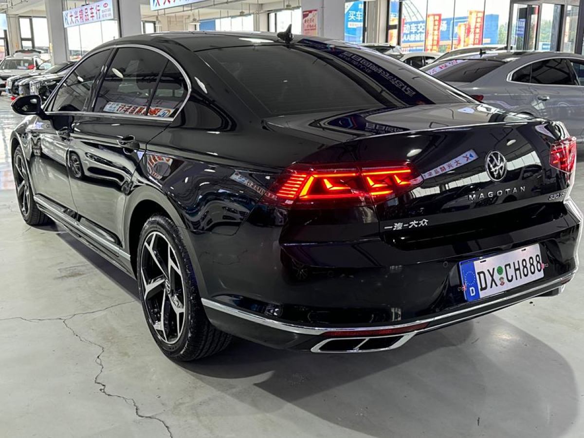 大众 迈腾  2023款 200万辆纪念版 330TSI DSG豪华型图片