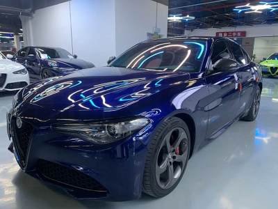 2019年7月 阿爾法·羅密歐 Giulia 2.0T 280HP 豪華運(yùn)動(dòng)版圖片