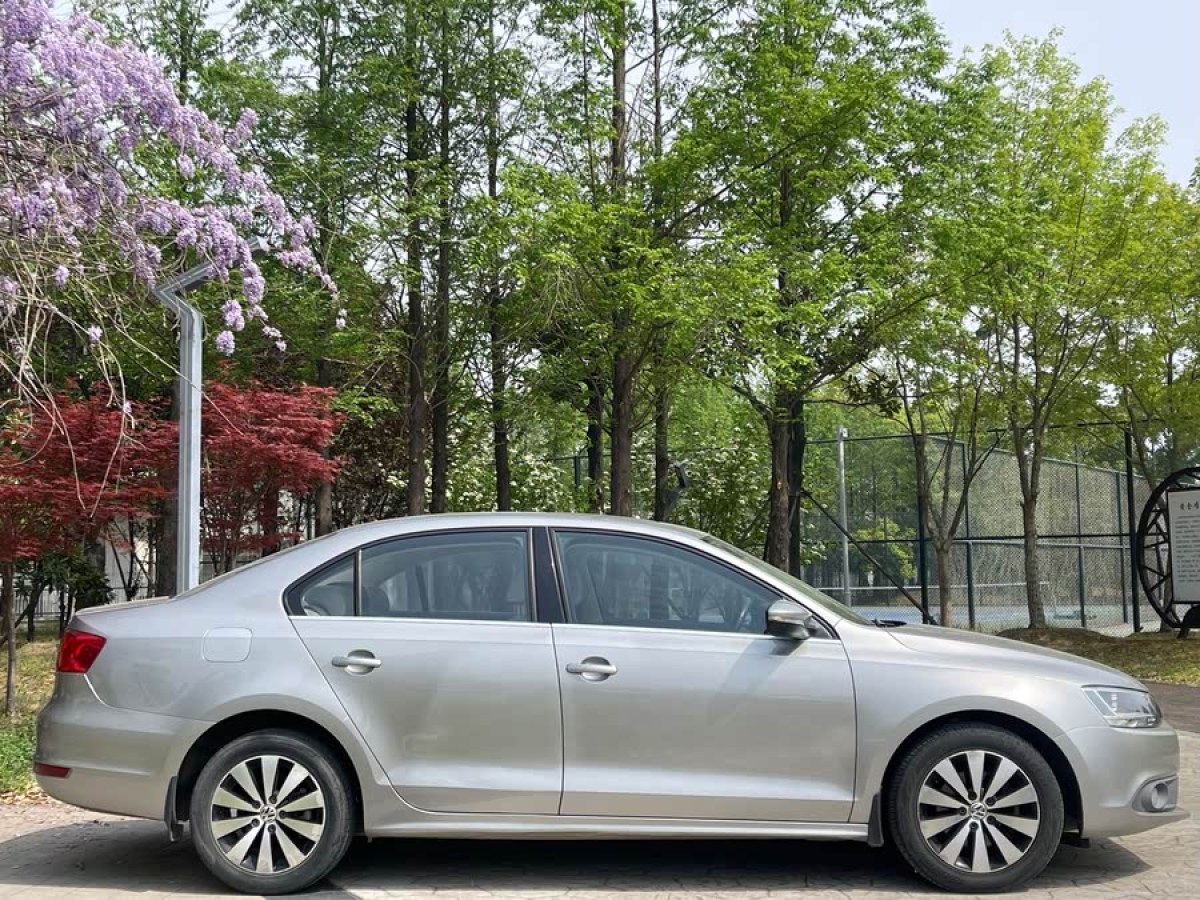 大眾 速騰  2012款 1.4TSI 自動豪華型圖片