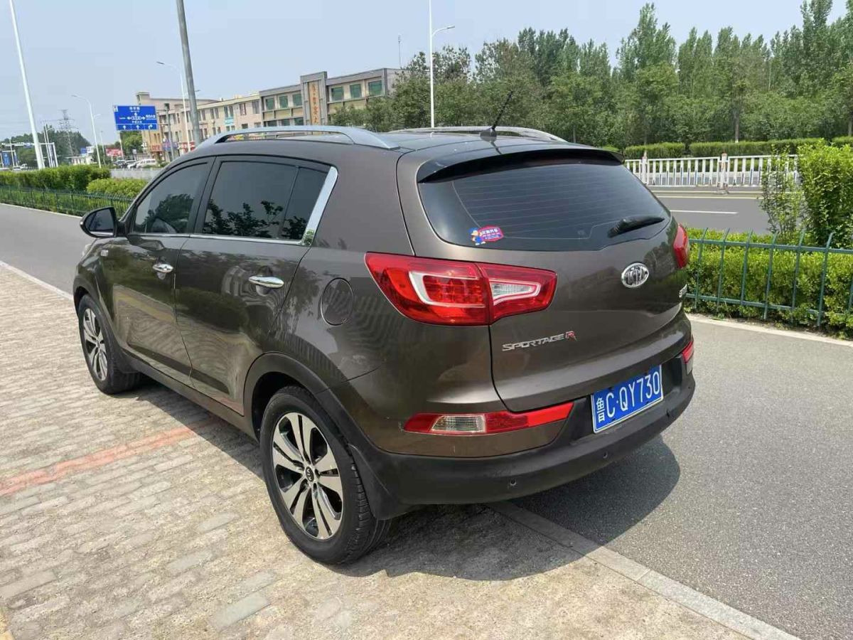 起亞 智跑  2014款 2.0L 自動四驅(qū)版GLS圖片