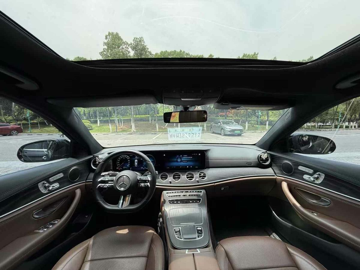 奔馳 奔馳E級(jí)  2020款 E 300 L 豪華型圖片