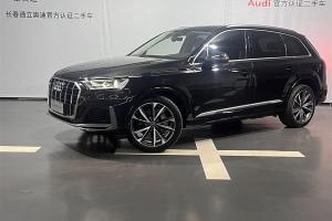 奥迪Q7 奥迪 55 TFSI quattro S line运动型