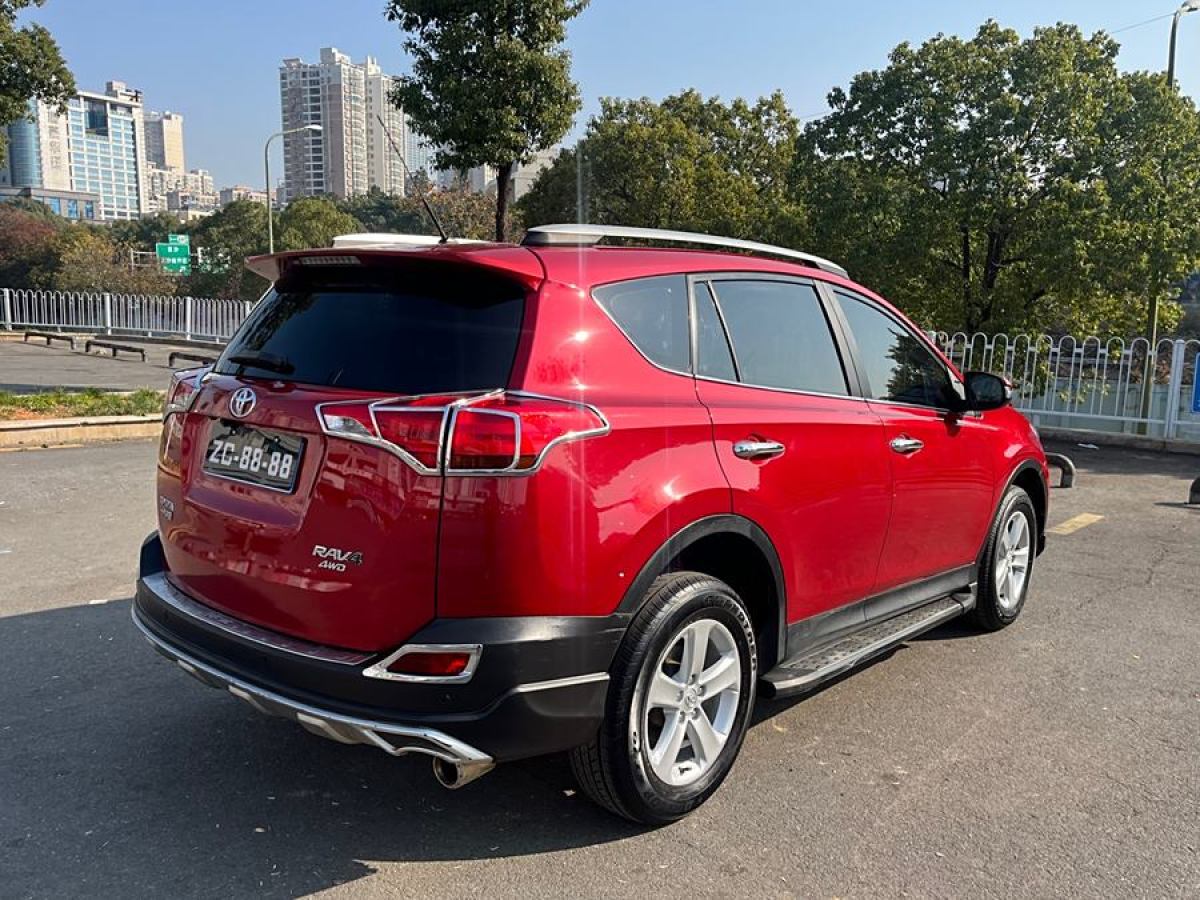 豐田 RAV4榮放  2013款 2.0L CVT四驅(qū)新銳版圖片