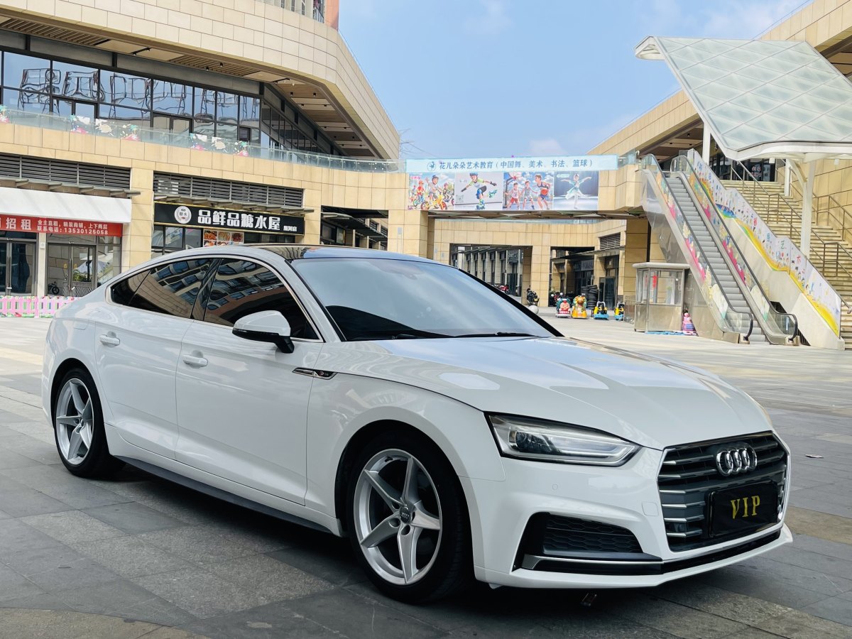 2018年2月奧迪 奧迪A5  2017款 Sportback 40 TFSI 時尚型