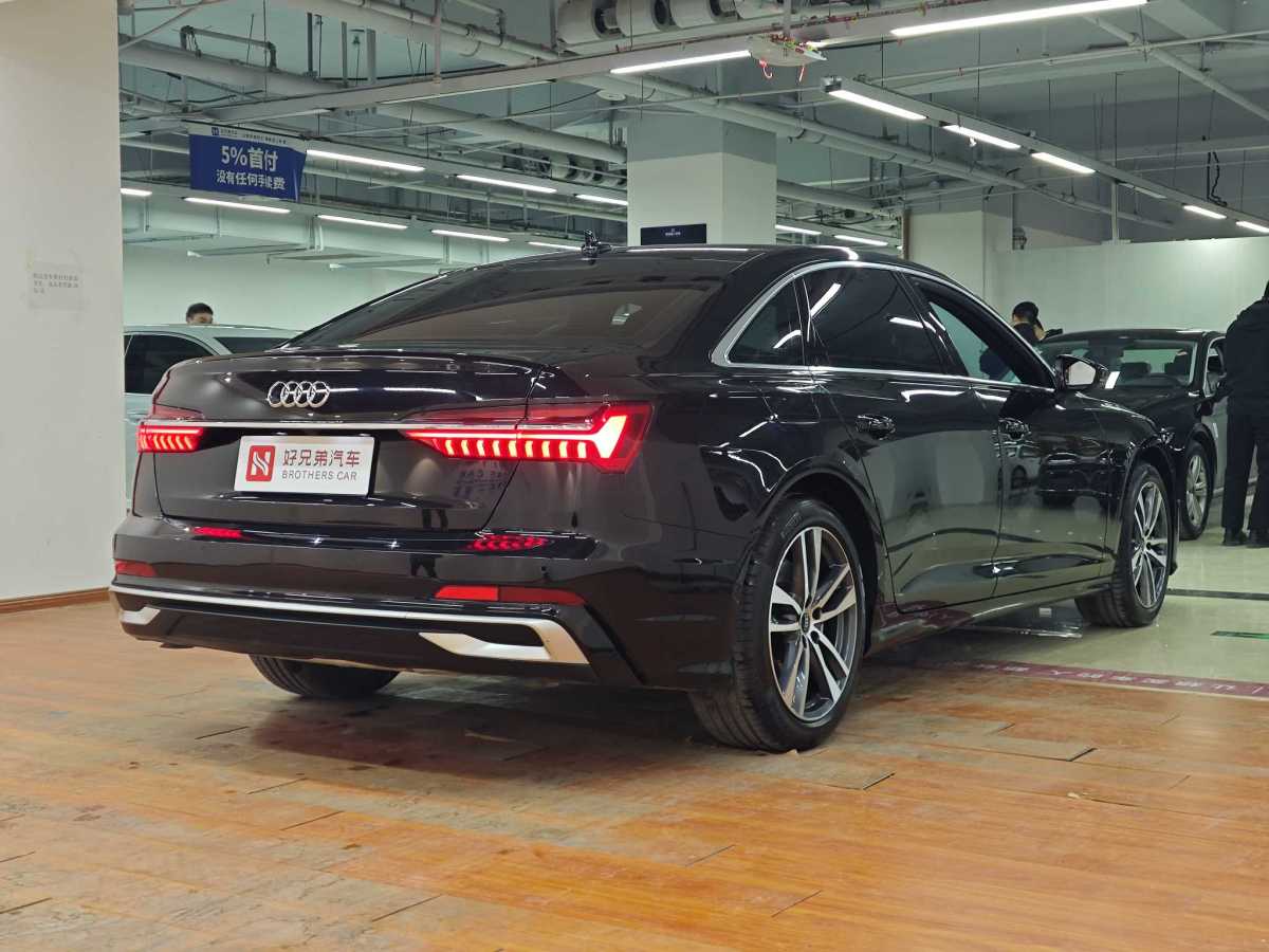 奧迪 奧迪A6L  2023款 改款 40 TFSI 豪華動感型圖片