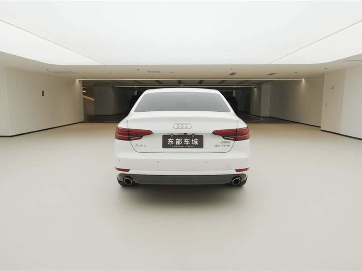 奧迪 奧迪A4L  2017款 Plus 40 TFSI 進(jìn)取型圖片