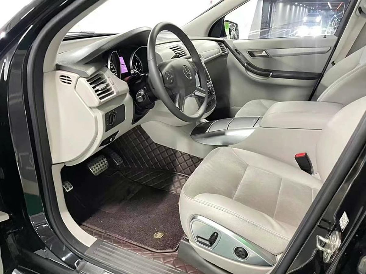 奔馳 奔馳R級  2014款 R 320 4MATIC 商務型圖片