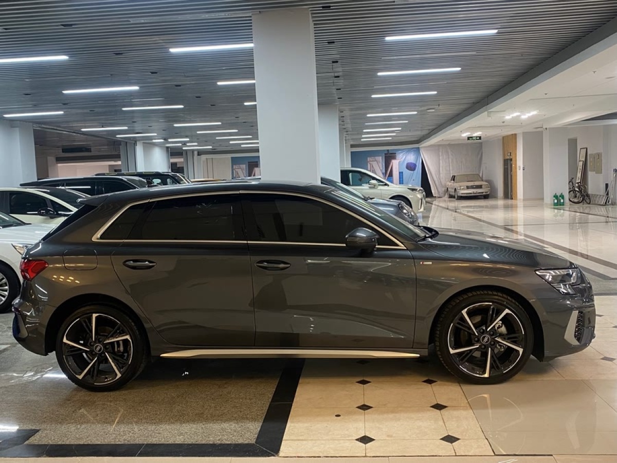 奧迪 奧迪A3  2023款 改款 Sportback 35 TFSI 時尚運動型圖片