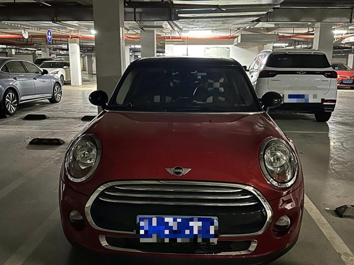 MINI MINI  2017款 1.5T COOPER 冰藍(lán)色限量版 五門(mén)版圖片