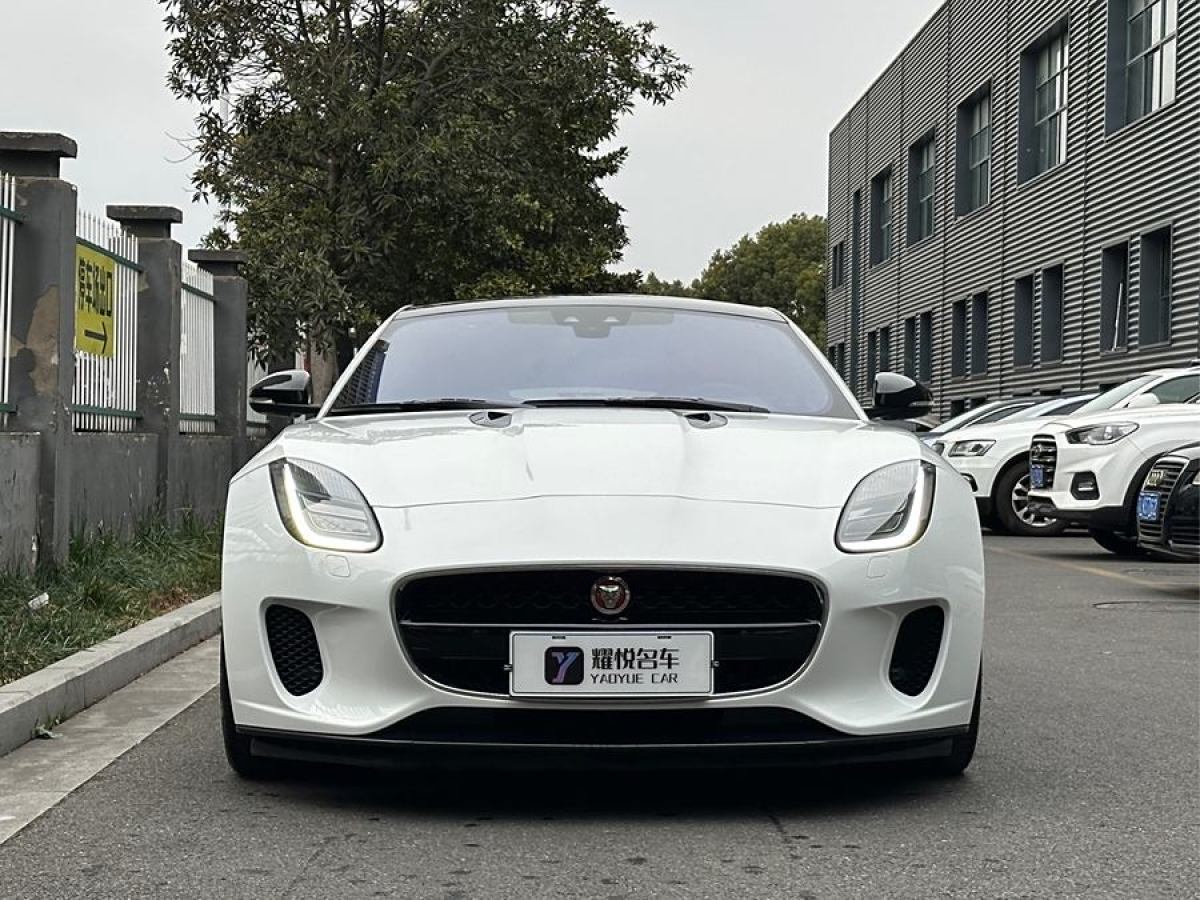 捷豹 F-TYPE  2019款 2.0T 硬頂版圖片