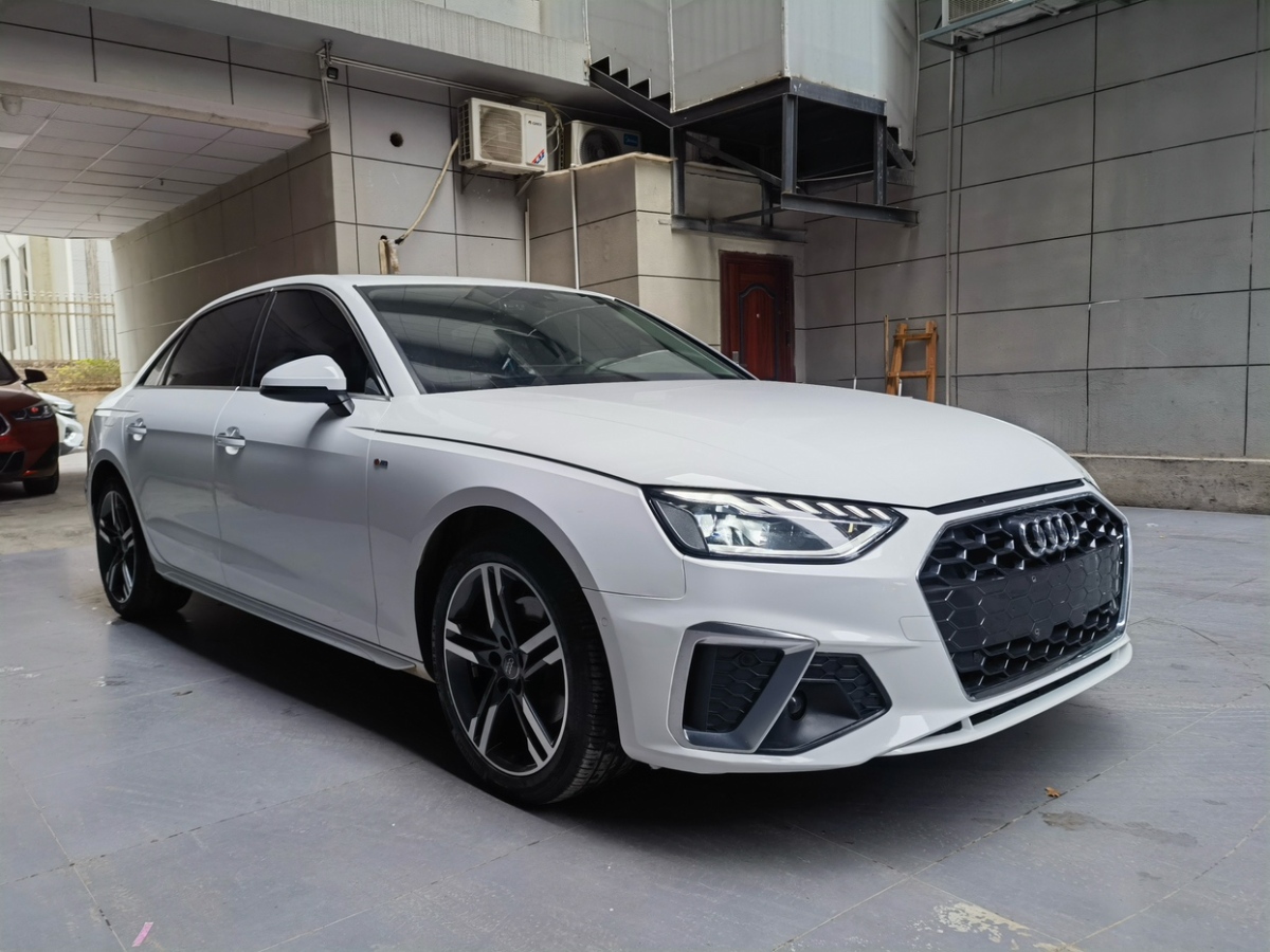 奧迪 奧迪A4L  2020款 40 TFSI 時(shí)尚動感型圖片