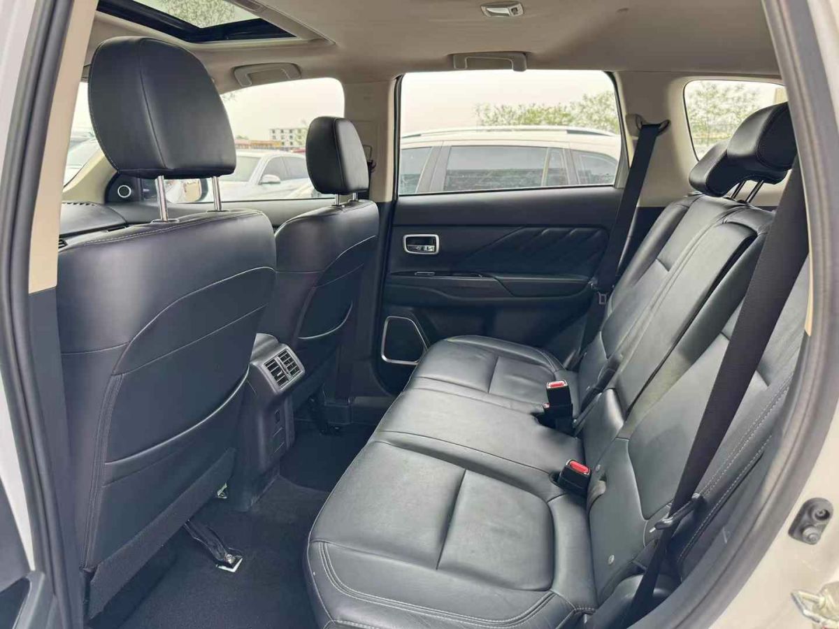 奔馳 奔馳GLE  2019款 GLE 400 4MATIC 臻藏版(特殊配置)圖片