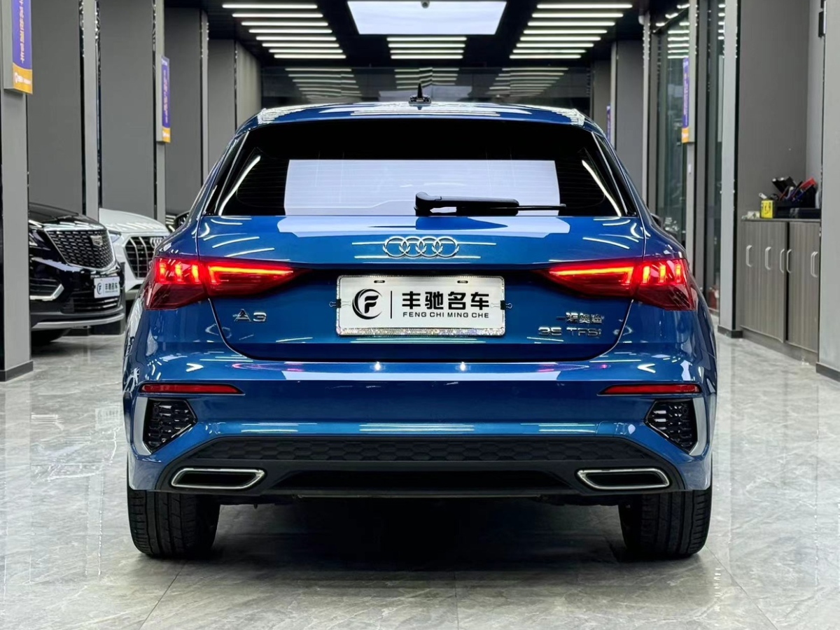 奧迪 奧迪A3  2021款 Sportback 35 TFSI 時尚運(yùn)動型圖片