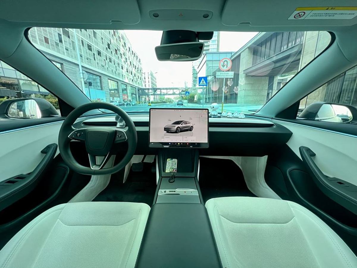 特斯拉 Model Y  2023款 后輪驅(qū)動版圖片