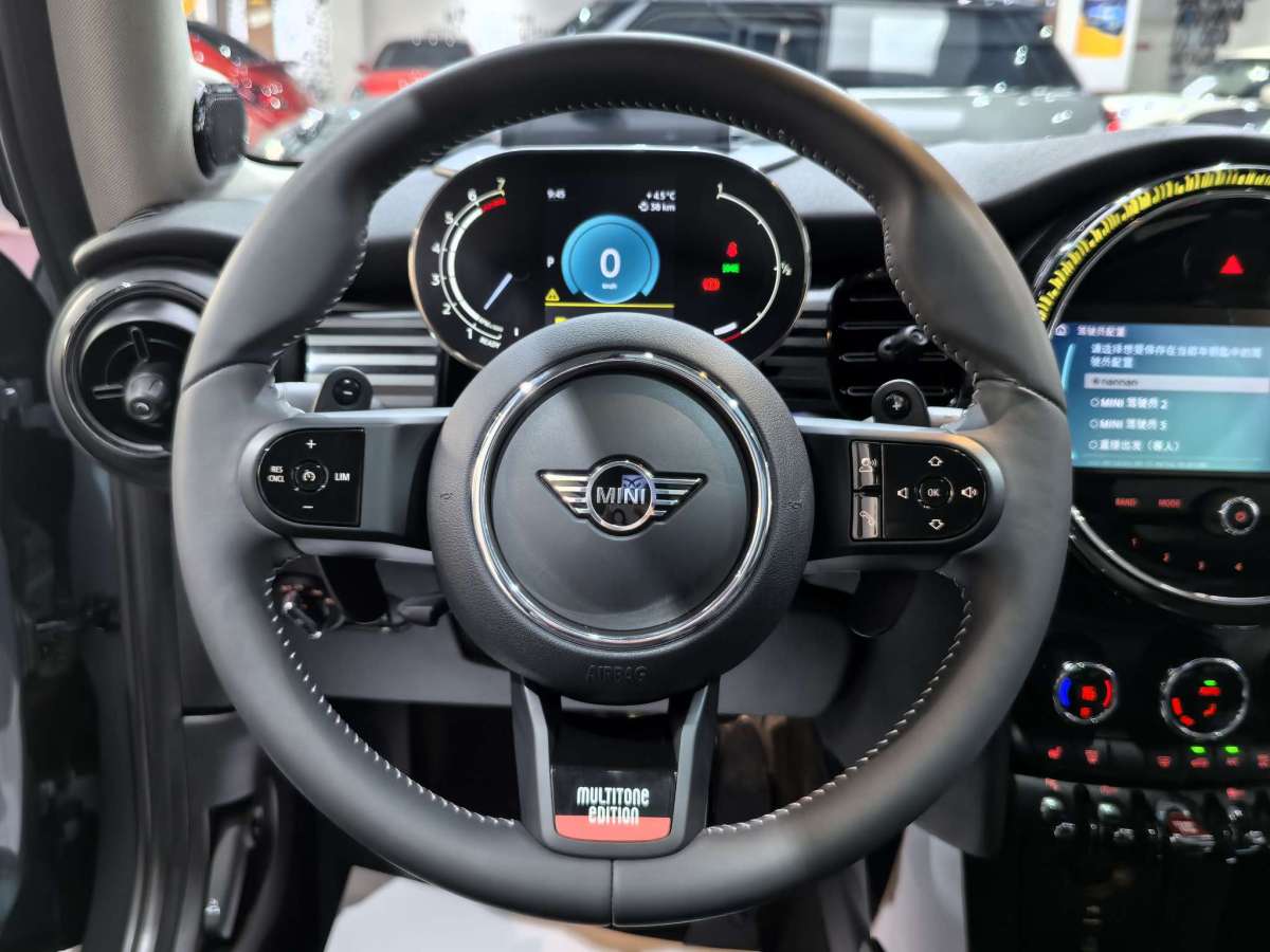 MINI MINI  2023款 2.0T COOPER S 弧光特別版圖片