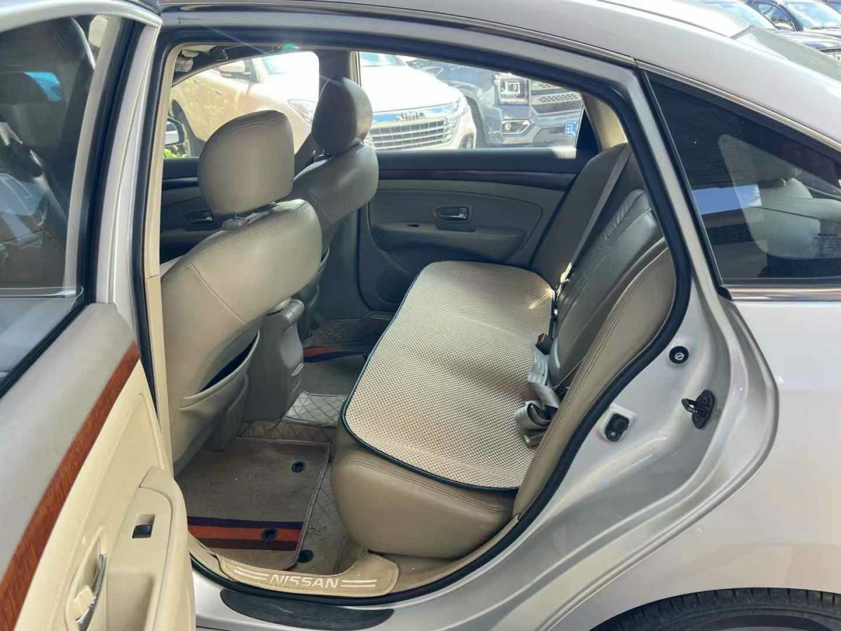 日產(chǎn) 軒逸 圖片