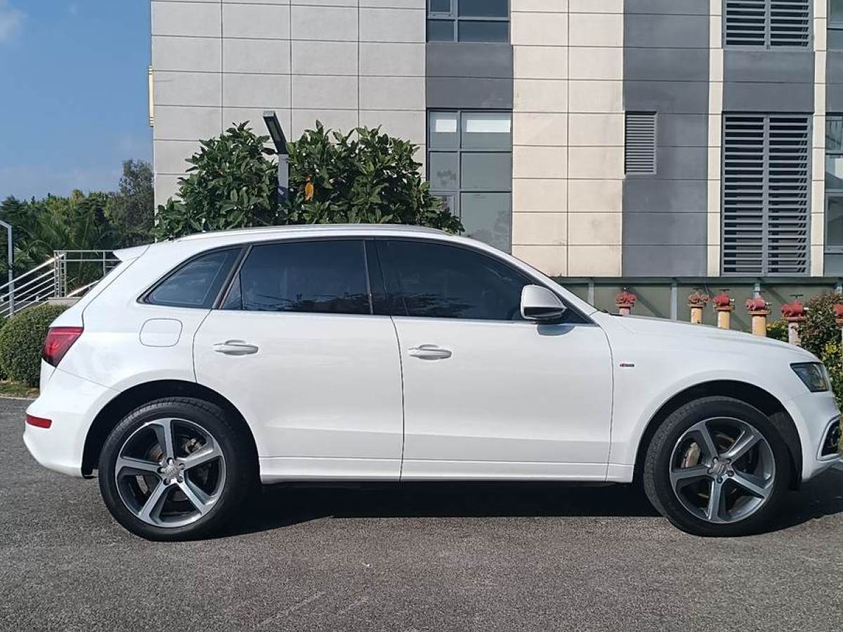 奧迪 奧迪Q5  2013款 45 TFSI quattro 運(yùn)動(dòng)型圖片