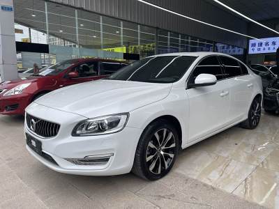 2019年6月 沃爾沃 S60(進(jìn)口) 改款 T5 個性運(yùn)動版圖片