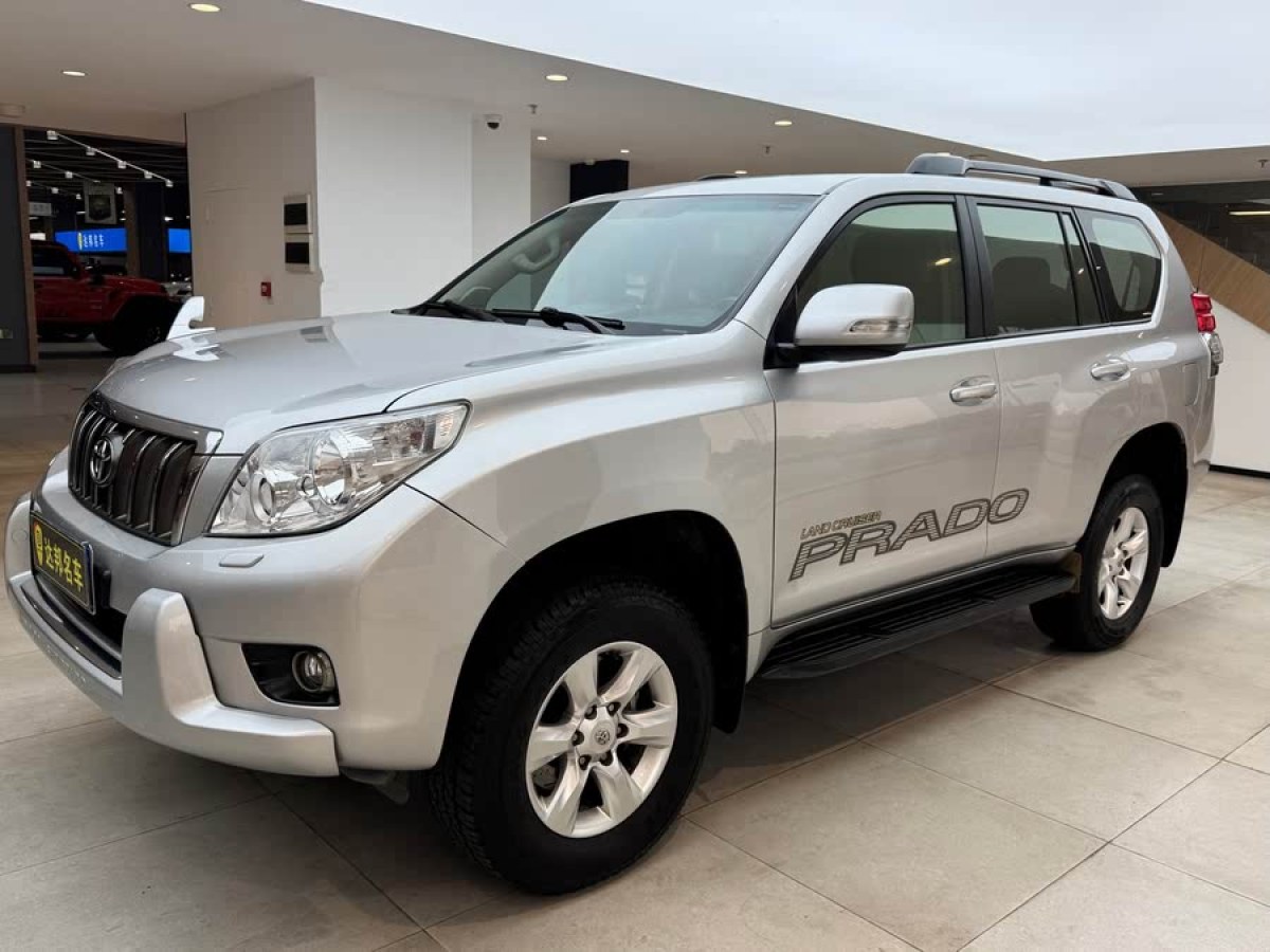 豐田 普拉多  2010款 2.7L 自動標(biāo)準(zhǔn)版圖片