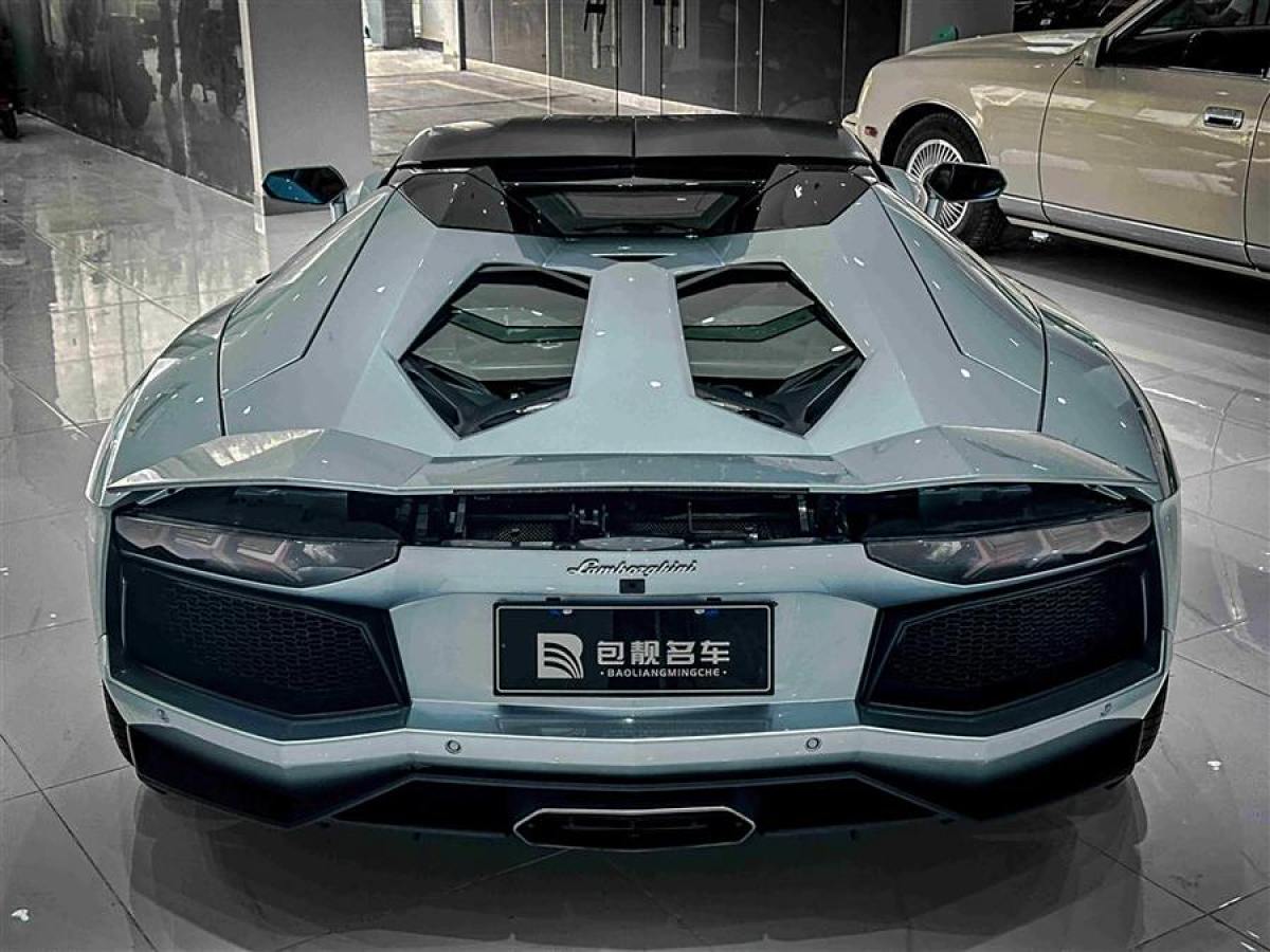 蘭博基尼 Aventador  2013款 LP 700-4 Roadster圖片