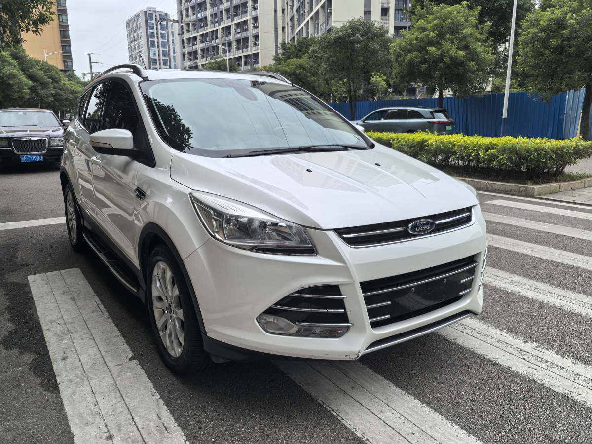 2015年10月福特 翼虎  2015款 1.5L GTDi 兩驅舒適型