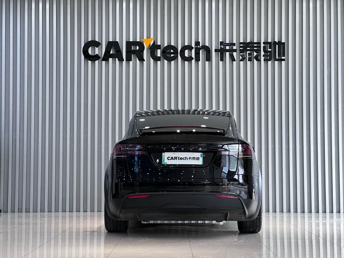 特斯拉 Model X  2023款 雙電機全輪驅(qū)動版圖片