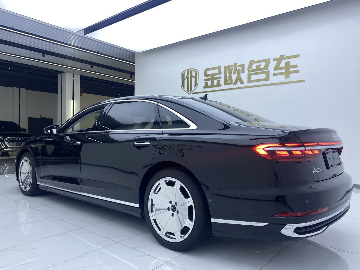 奧迪 奧迪A8  2023款 A8L 50 TFSI quattro 臻選型圖片