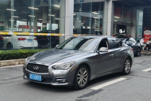 Q50 英菲尼迪 3.7L 舒适版