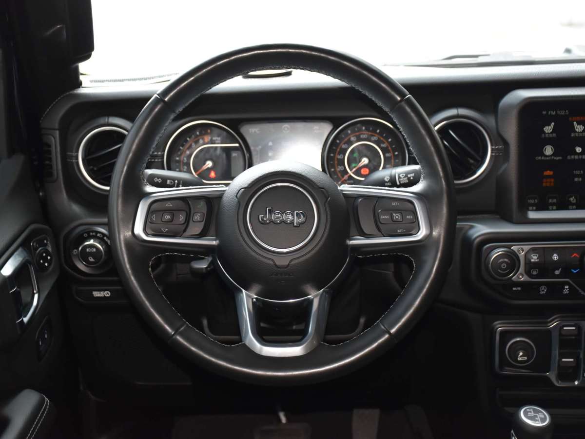 Jeep 角斗士  2022款 3.6L 先行版圖片