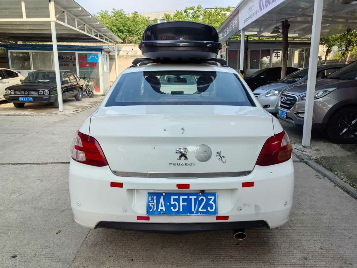 標致 301 圖片