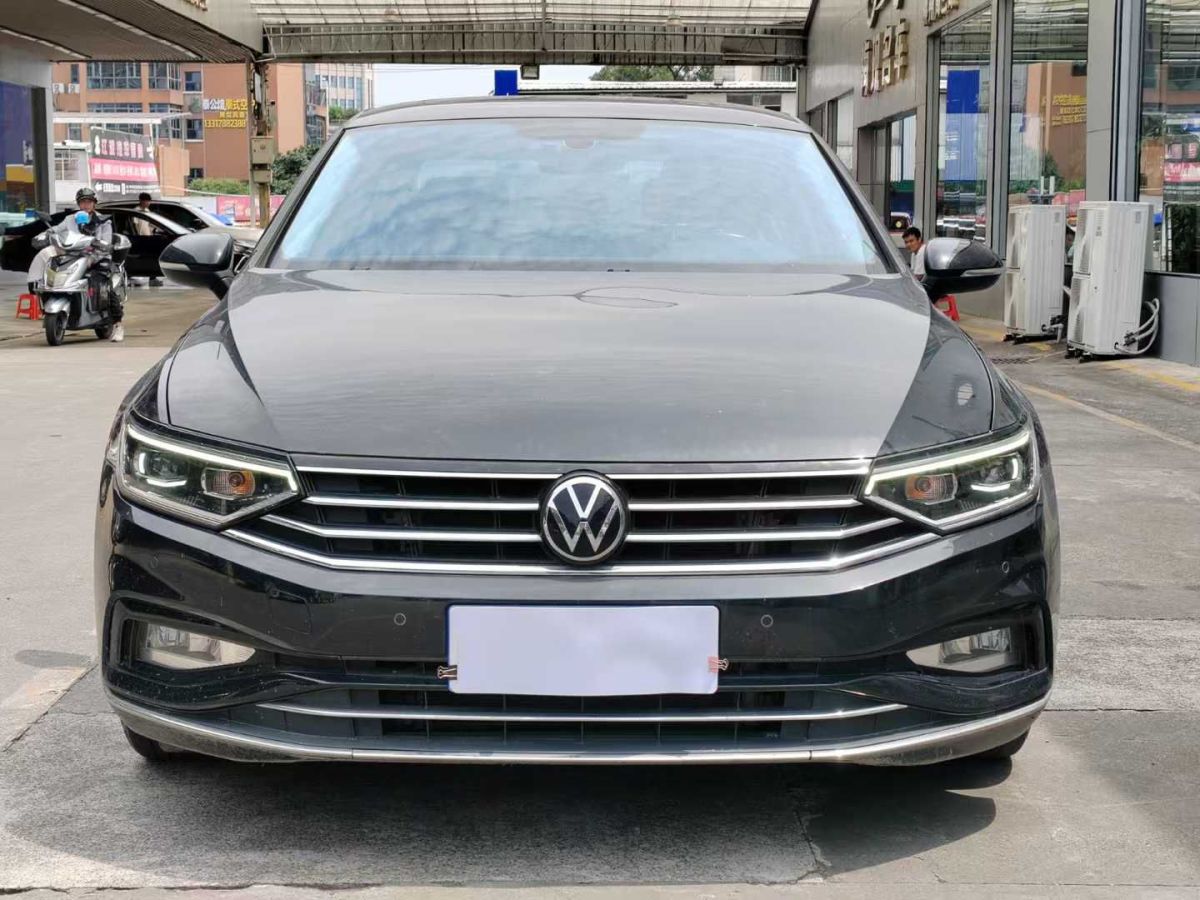 大眾 邁騰  2020款 280TSI DSG 領(lǐng)先型圖片