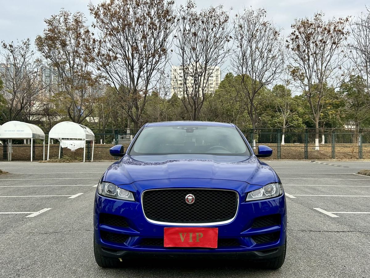 2020年8月捷豹 F-PACE  2020款 2.0T 賽旗版