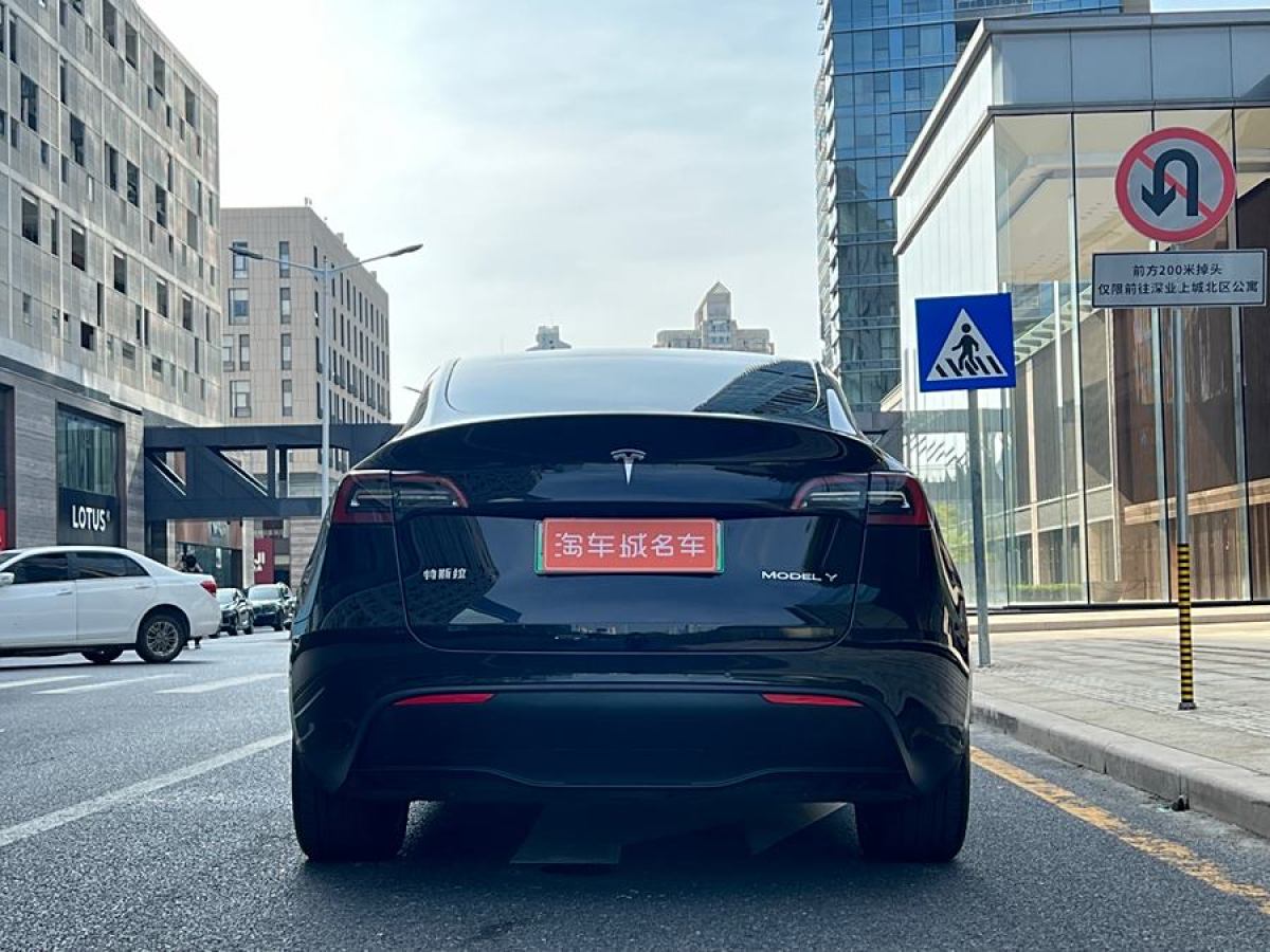 特斯拉 Model 3  2022款 改款 長(zhǎng)續(xù)航全輪驅(qū)動(dòng)版圖片