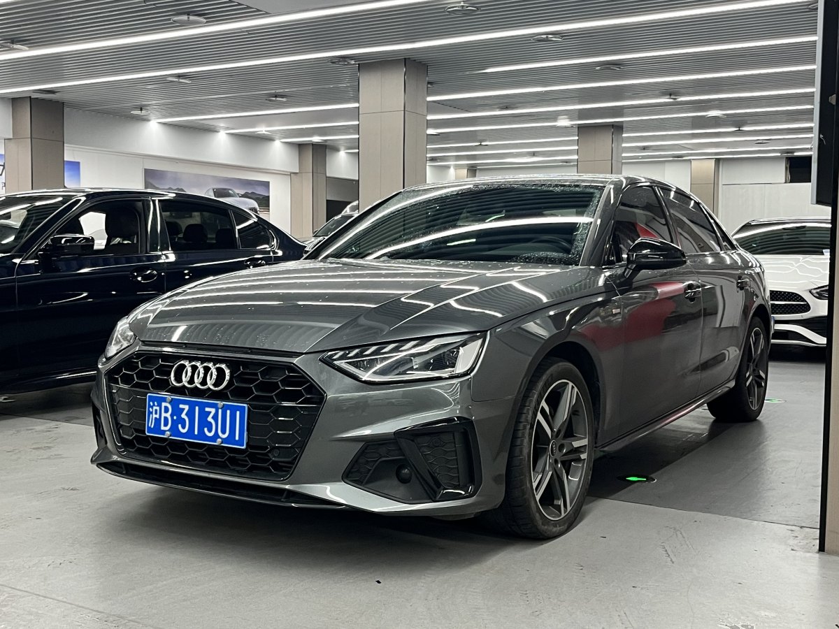 奧迪 奧迪A4L  2022款 40 TFSI 豪華動(dòng)感型圖片