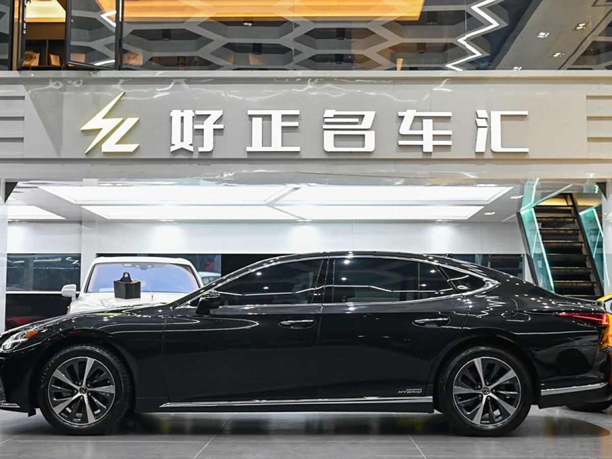 雷克薩斯 LS  2021款 500h 卓越版圖片