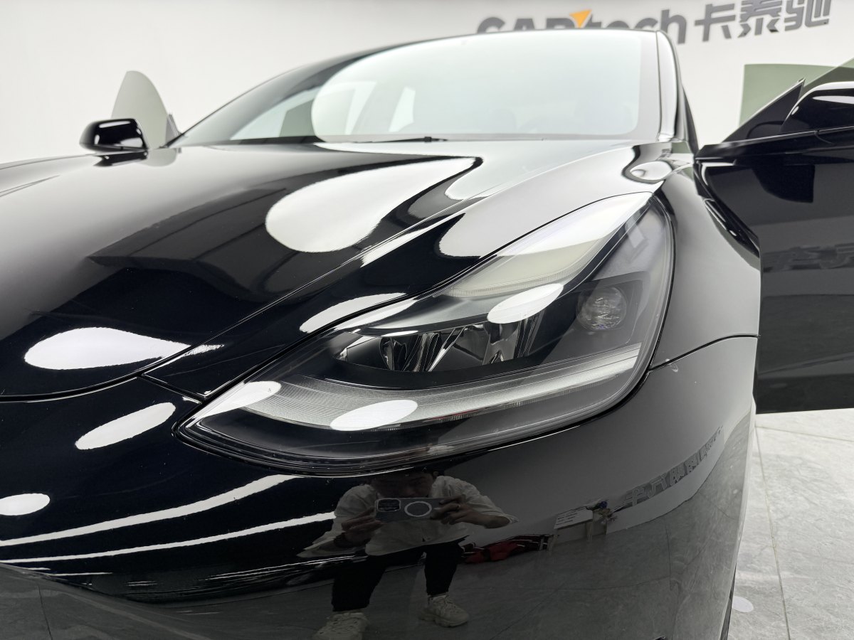 特斯拉 Model 3  2019款 Performance高性能全輪驅(qū)動版圖片