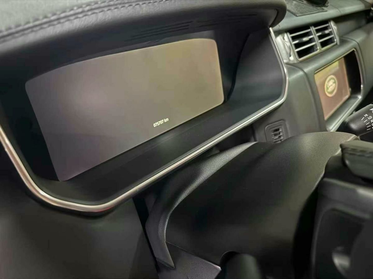 路虎 攬勝  2017款 極光Convertible 2.0T HSE Dynamic 美規(guī)版圖片