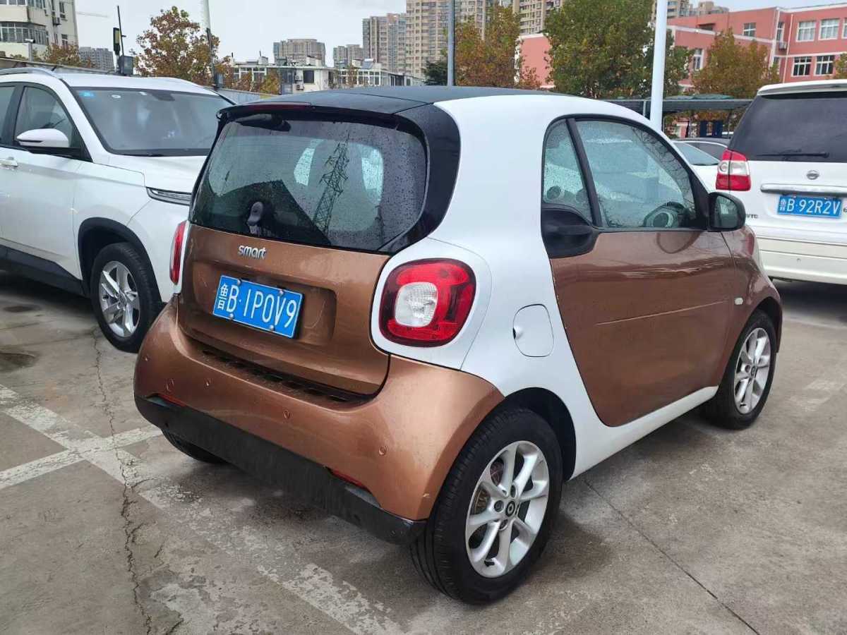 smart fortwo  2015款 1.0L 52千瓦硬頂靈動(dòng)版圖片