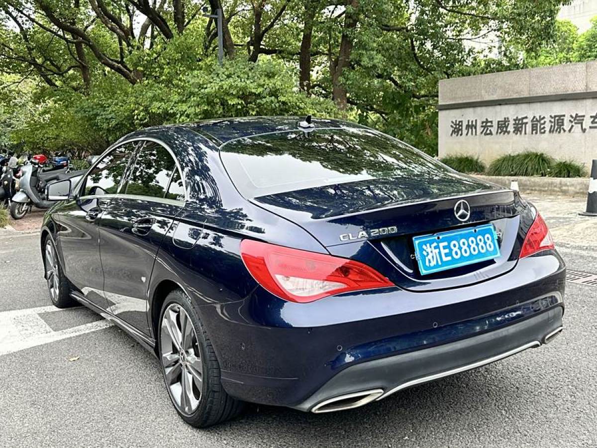 奔馳 奔馳CLA級(jí)  2018款 CLA 200 動(dòng)感型圖片