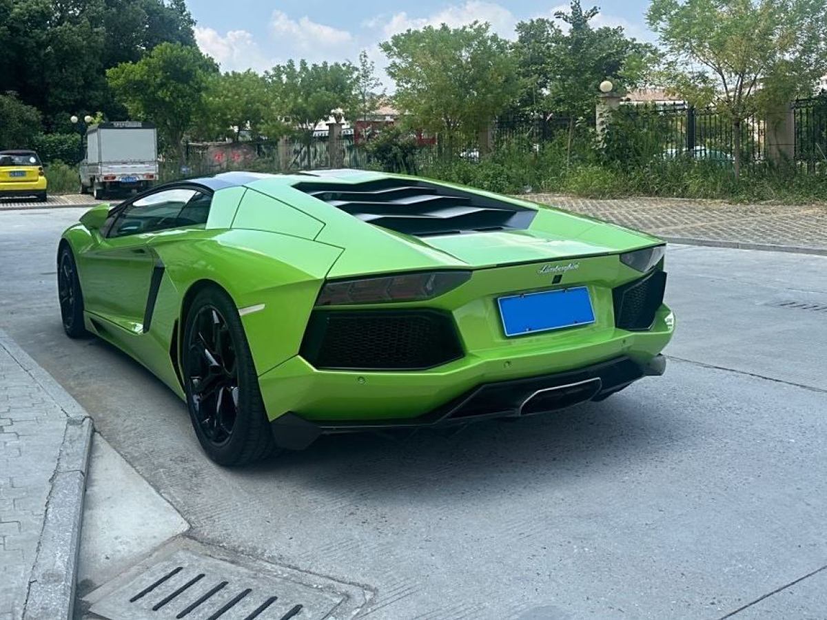 蘭博基尼 Aventador  2013款 LP 700-4 Roadster圖片