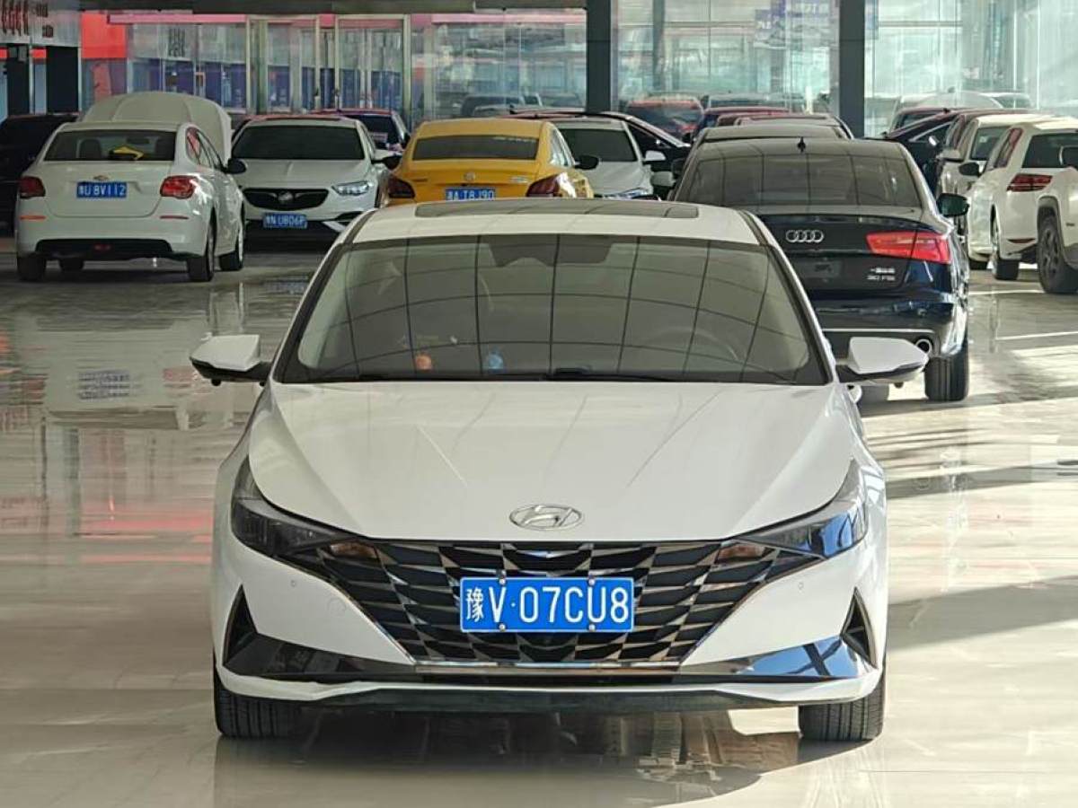 現(xiàn)代 伊蘭特  2022款 1.5L CVT LUX尊貴版圖片